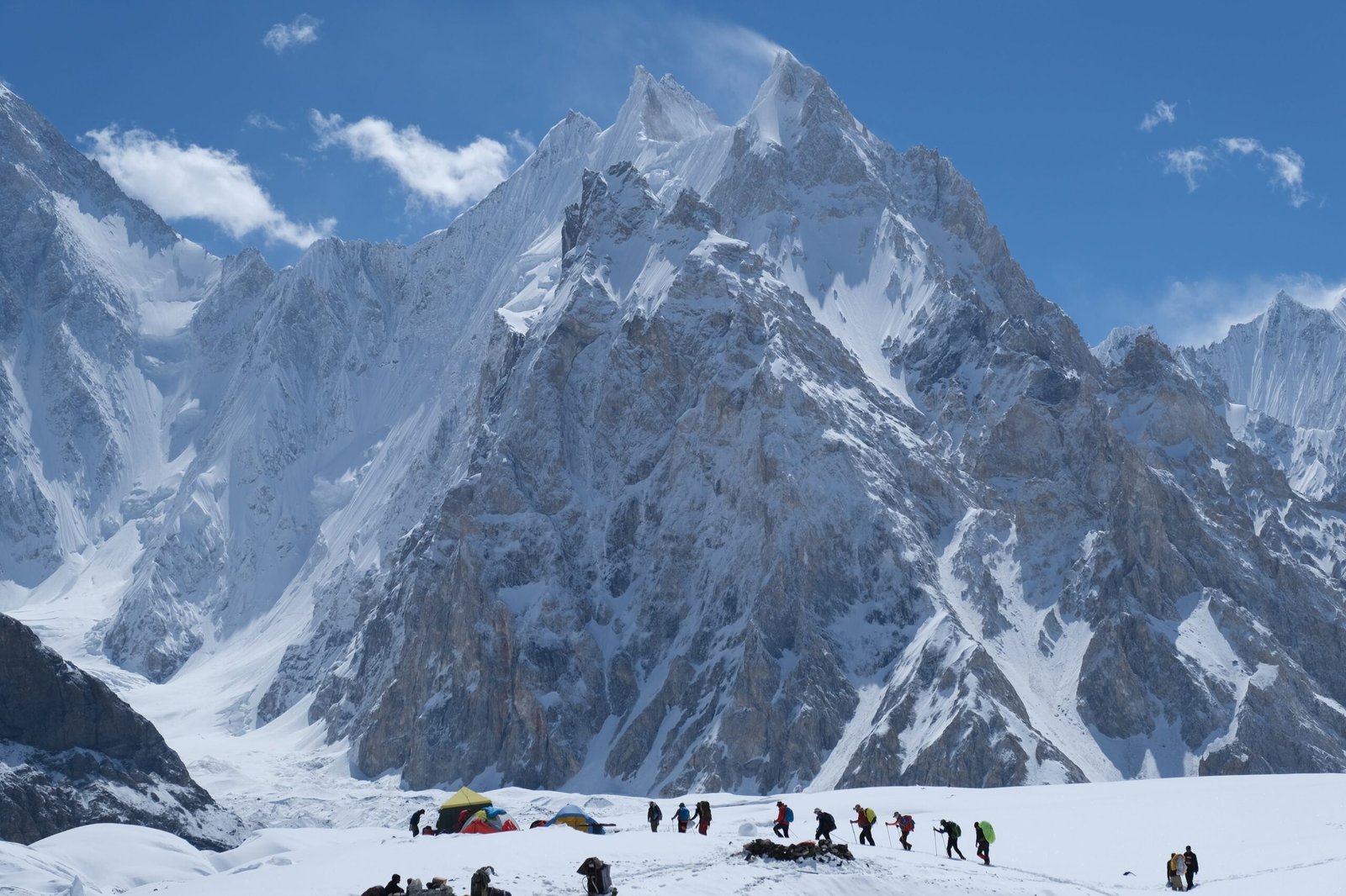 K2 bazinės stovyklos žygis kalnuose Pakistane